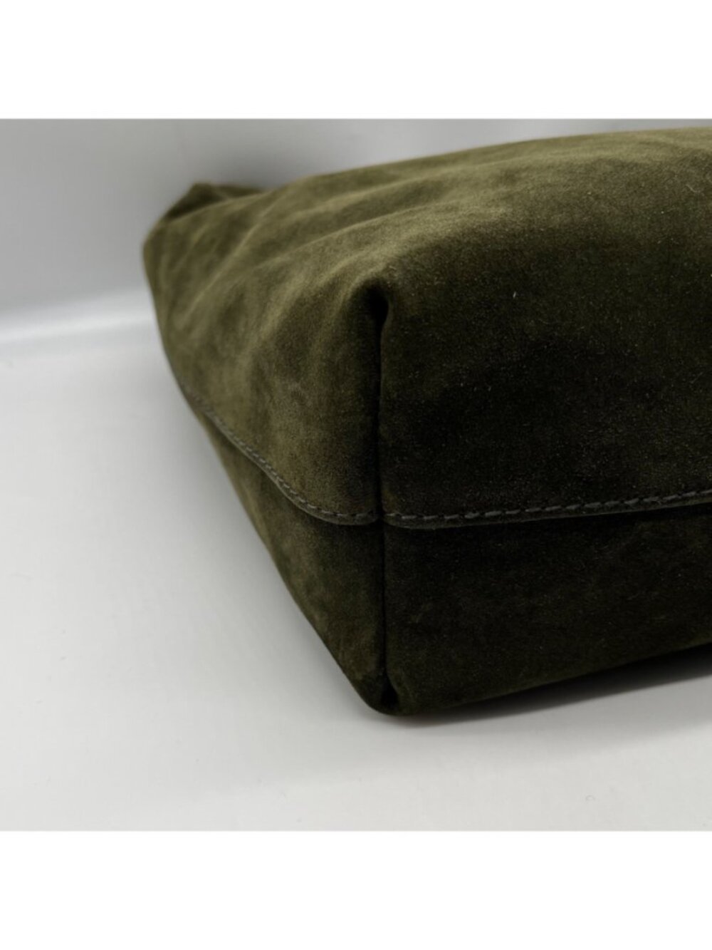 Madewell the Mylie Green Suede Shoulder Bag - Picture 8 of 10